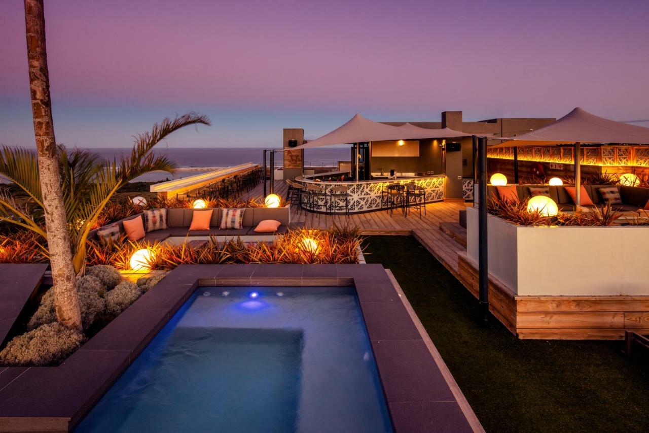Sky Villa Boutique Hotel By Raw Africa Collection Plettenberg Bay Zewnętrze zdjęcie The Cape Town rooftop bar