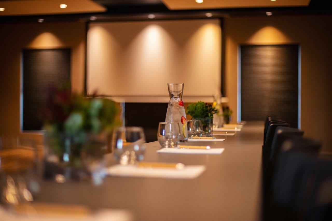Sky Villa Boutique Hotel By Raw Africa Collection Plettenberg Bay Zewnętrze zdjęcie Meeting room